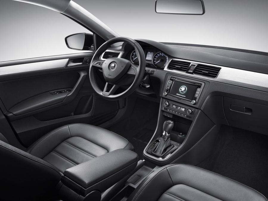  Skoda Rapid Spaceback 2014 года  (CN) (фото 11 из 12)